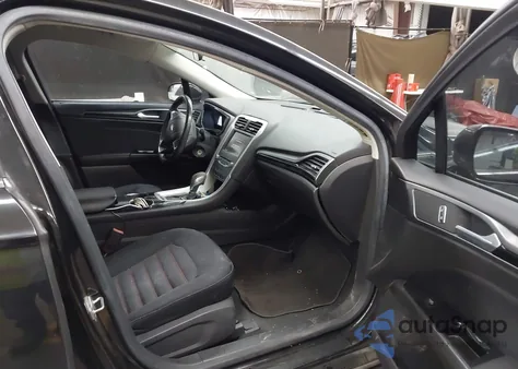 2014 Ford Fusion Se z USA, uszkodzony, nr VIN 3FA6P0HD4ER176852